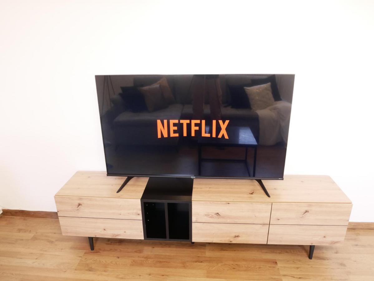 Mark 51-7 - Workplace - Netflix - Washer Dryer - Modern Design بوخوم المظهر الخارجي الصورة